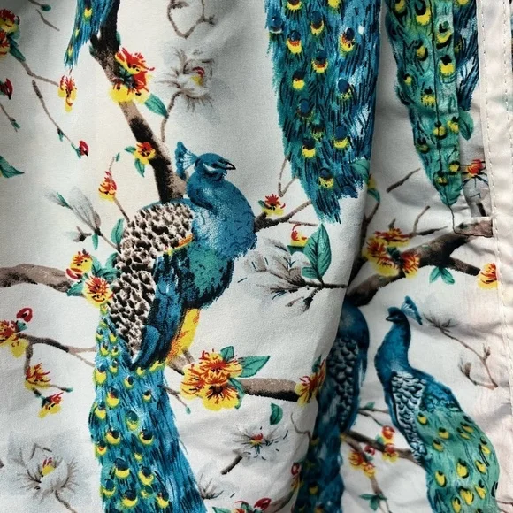 Peacock Print Men's Shorts. Large - Picture 2 of 4